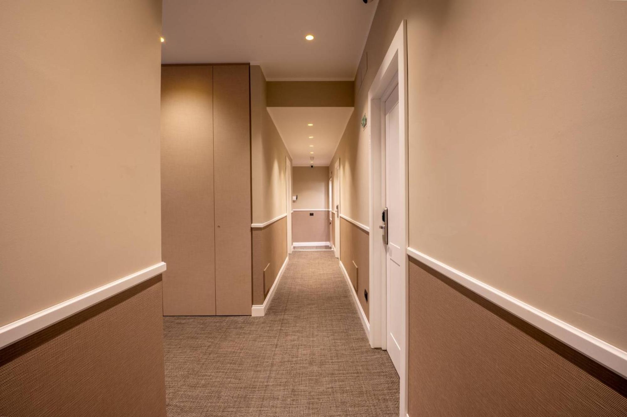 Domus 213 Guest House โรม ภายนอก รูปภาพ